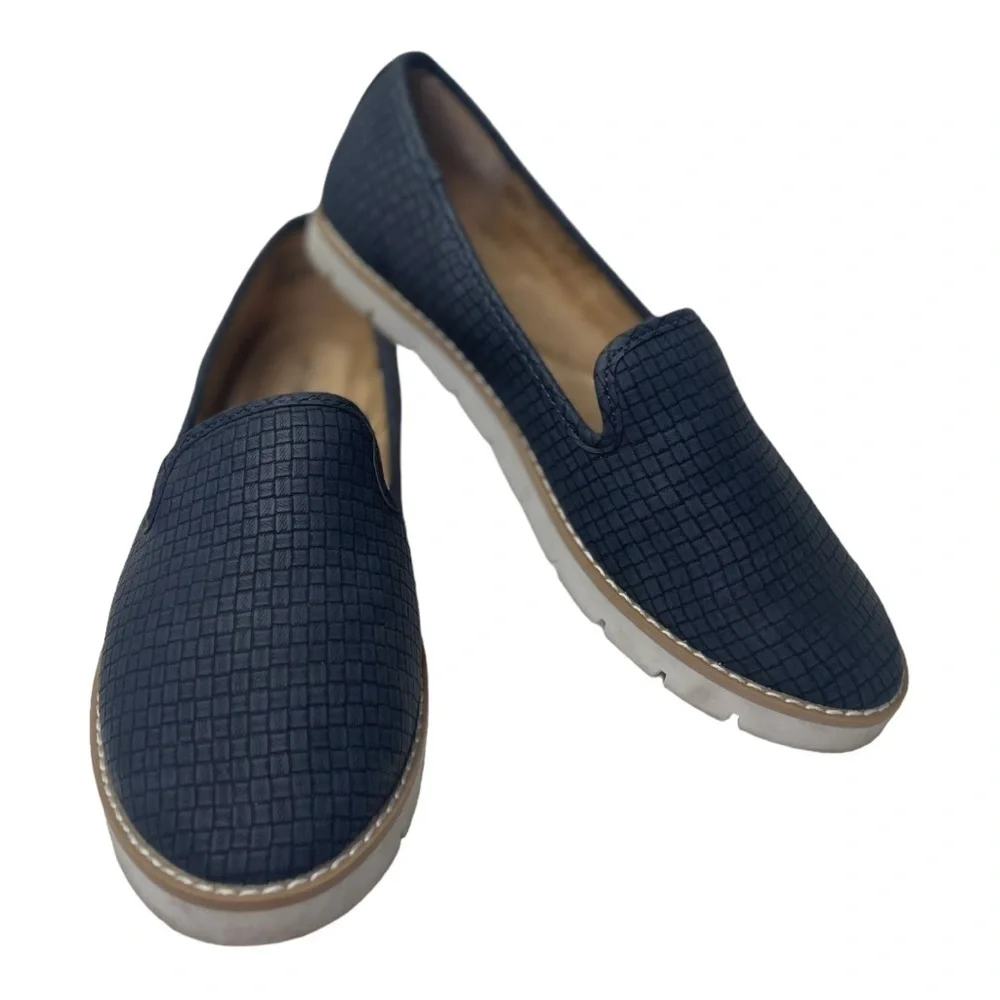 White Mountain Dora Women’s Navy Blue Loafers